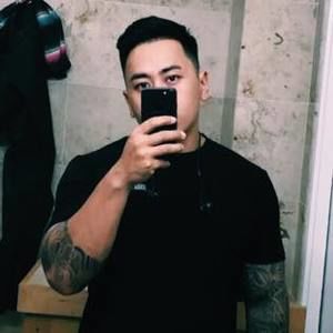 Meet your Posher, Chris